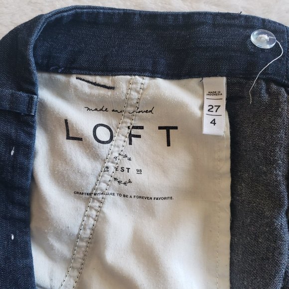 LOFT Chino Mid Rise Dark Wash Denim Shorts Blue SZ 27/4 - Picture 15 of 15